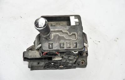 JEEP 3.0 MOTOR ÇIKMA VİTES KONSOLU